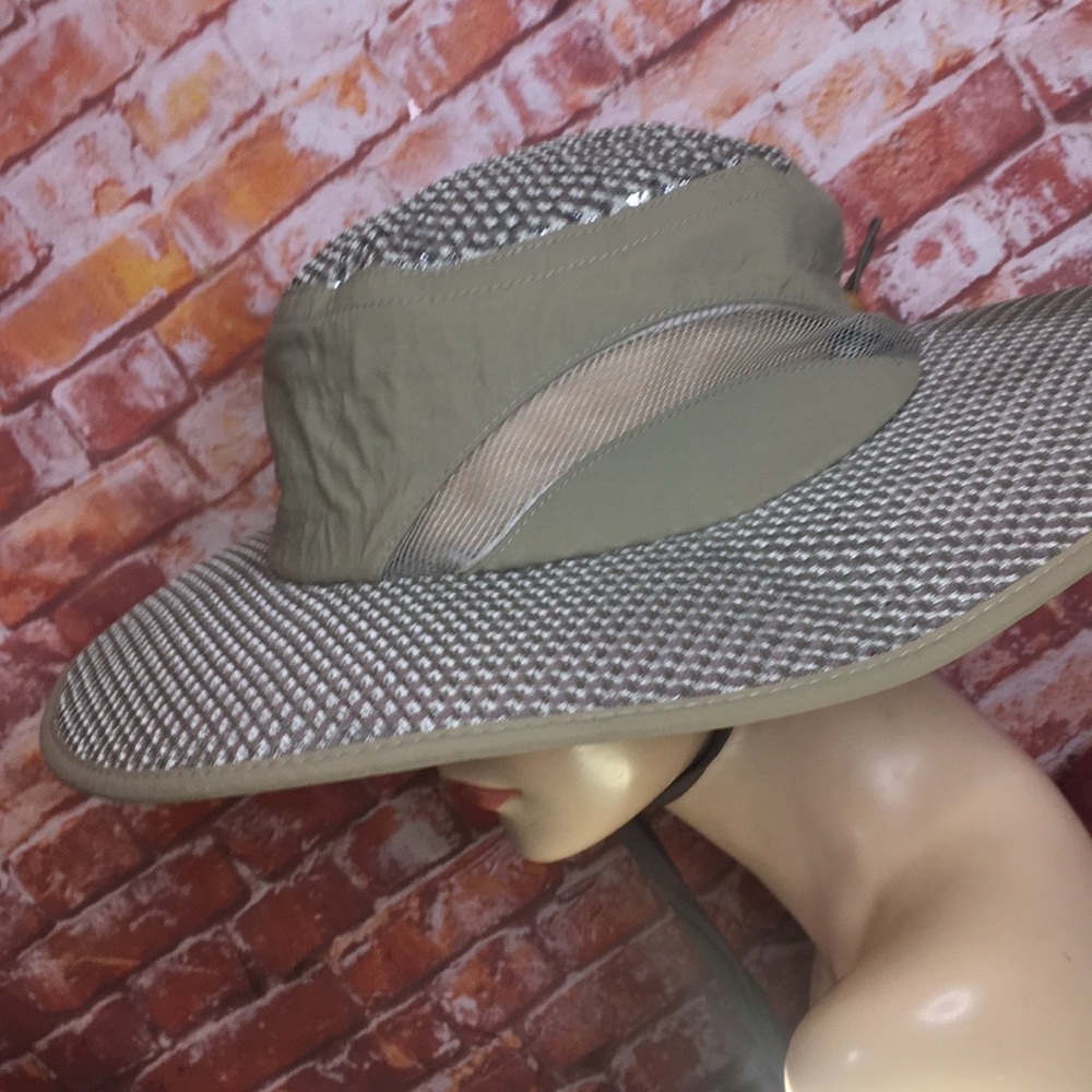 Khaki Wide Brimmed  Reflective Sunhat - Picture 2 of 9